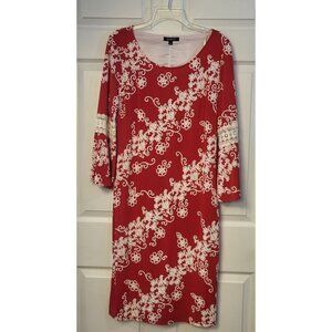 Red and White Floral Applique 3/4 Bell Sleeve Dress S 12 Lace Midi Modest